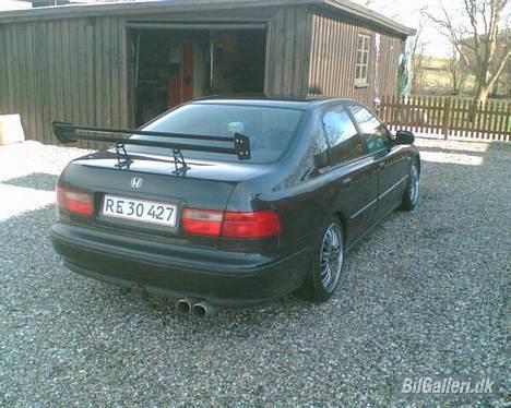 Honda Accord 2.0I *SOLGT* - Sådan ser min bil ud lige pt:-) billede 3