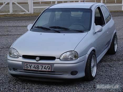 Opel Corsa B GSi (SOLGT) billede 4