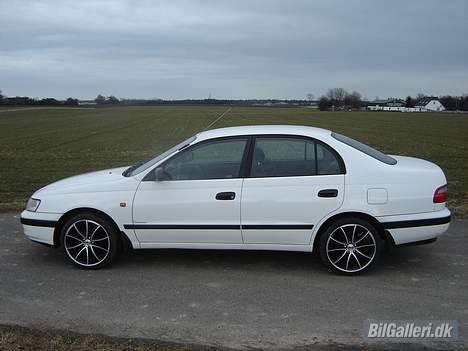 Toyota Carina E XLI *SOLGT* billede 5