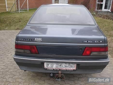 Peugeot 405 **SKROTTET** billede 2