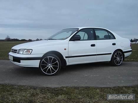 Toyota Carina E XLI *SOLGT* billede 6