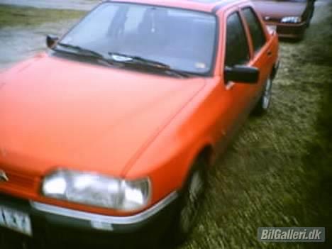 Mercedes Benz W124 E300 pick up *SOLGT* - den gamle turbo billede 9