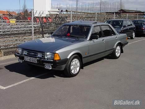 Ford Granada 2,3 GL savoy - Før den blev min billede 1