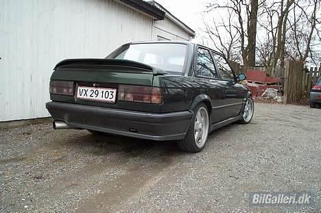 BMW 320i (Solgt) billede 5