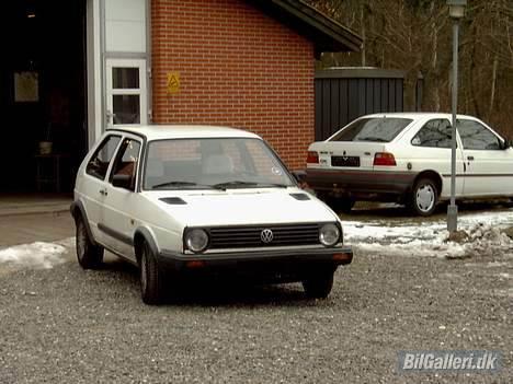 VW Golf 2 cl - SOLGT billede 1