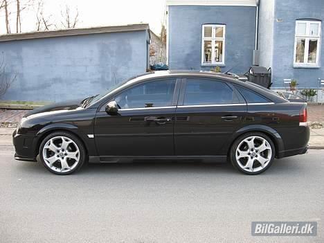 Opel Vectra GTS - OPC line billede 1