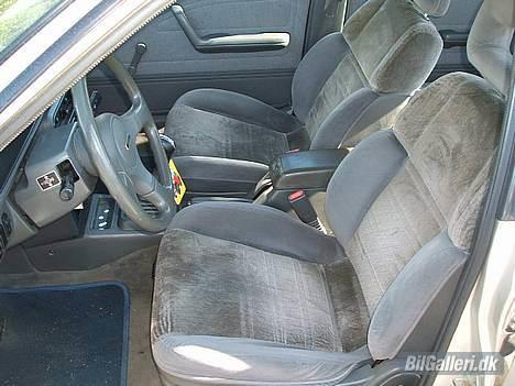 Mazda 626 LX 1,8 (solgt) - Den nye GLX kabine :) billede 8