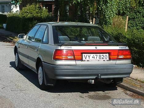 Mazda 626 LX 1,8 (solgt) billede 12