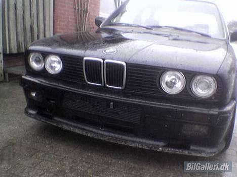 BMW 320i E30 solgt.. billede 9