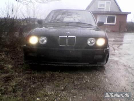 BMW 320i E30 solgt.. billede 10