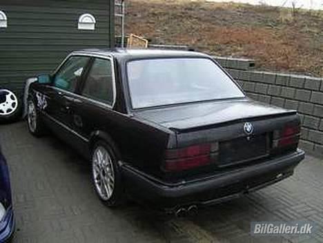 BMW 320i E30 solgt.. - Billede fra tidligere ejer.. billede 13