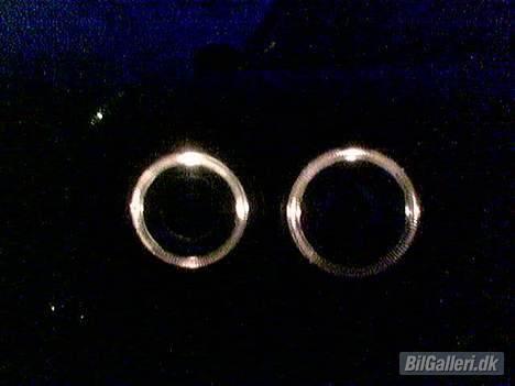 BMW 320i E30 solgt.. - Angel eyes.. billede 15