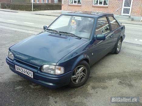 Ford Escort (Solgt) - Sådn så den ud da jeg købte den billede 1