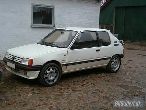 Peugeot 205 Sprint billede 1