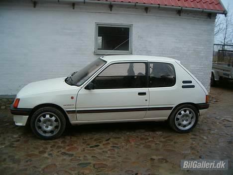 Peugeot 205 Sprint billede 2