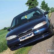 Ford Mondeo 2.0i [SOLGT]