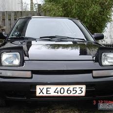 Mazda 323F 1.6i     SOLGT!!! 