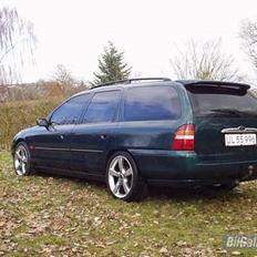 Ford Mondeo st.car