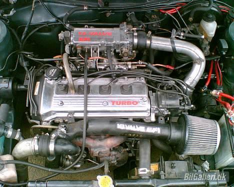 Toyota corolla under ombygning - Det gammel som var lavet rigtigt rigtigt dårligt af jakob herinde fra billede 8