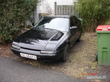 Mazda 323F 1.6i     SOLGT!!!  billede 5