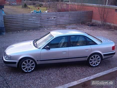 Audi 100 2.3E billede 1