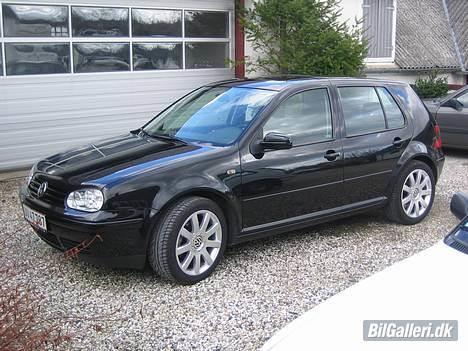 VW Golf GTI 1,8 Turbo - Vinterhjul og sne NEJ TAK!!! Sommerhjul og sol YES SIR!!!! billede 1