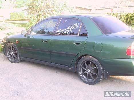 Mitsubishi Carisma billede 3