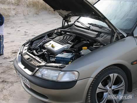 Opel Vectra b billede 4