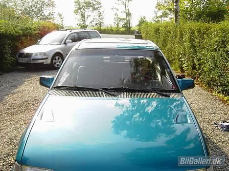 Opel Kadett solgt - Kadetten er en 1,6i men har en GSI hjelm billede 6