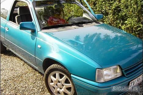 Opel Kadett solgt - Før Jeg Fik De Nye alu sutter på :) billede 8