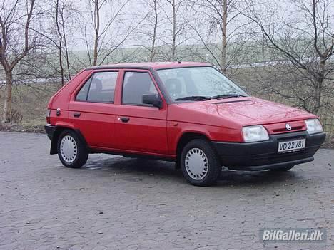 Skoda farvorit ( skrottet ) billede 4