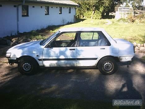 Toyota Corolla 1.3 DX billede 3