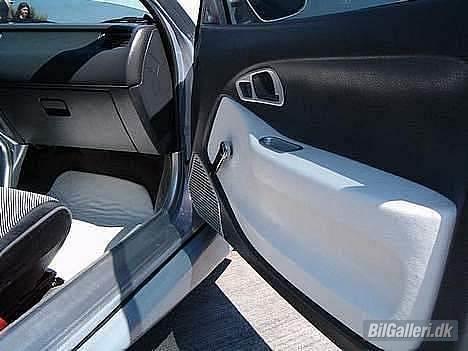 Honda civic (solgt) - Dør/kabine, med hvide lædermåtter i bunden billede 7