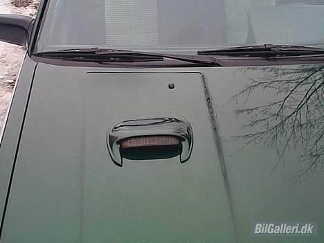 Toyota Corolla GT TwinCam SOLGT - Lidt luft skal den jo ha... :o) billede 4