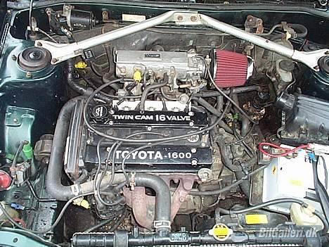 Toyota Corolla GT TwinCam SOLGT - Håber på et par skarbe knaster men justerbar remhjul billede 12