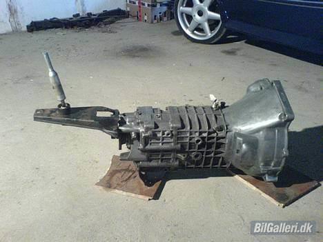 BMW E21 315 ETA solgt - Renset og vasket, og med short-shift billede 9