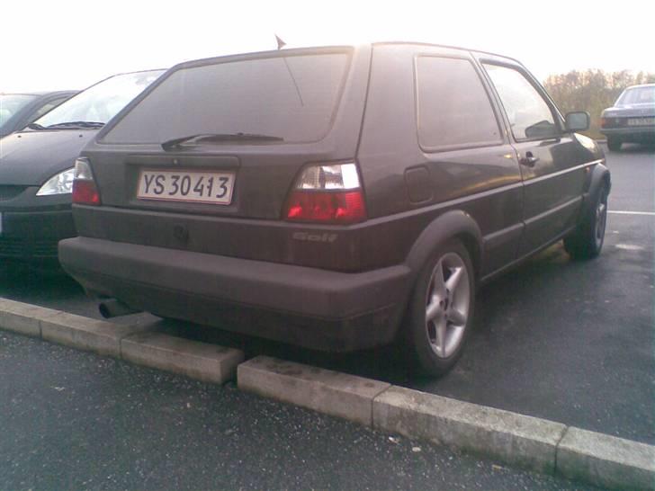 VW Golf 2 1,8 GT [Tidl. bil] - Som den ser ud nu, 30/11-07 billede 3