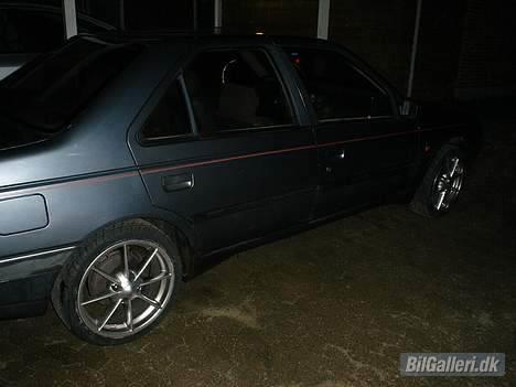 Peugeot 405 **SKROTTET** billede 9