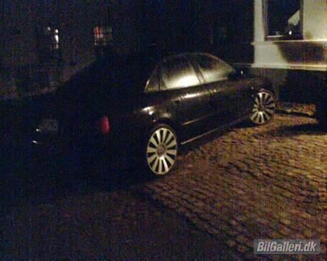 Audi a4 solgt billede 4