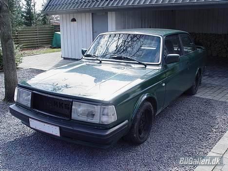 Volvo 242 turbo solgt billede 5