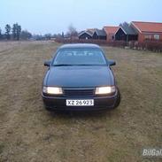 Opel Vectra A 2.0 I GL solgt