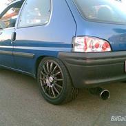 Peugeot 106 