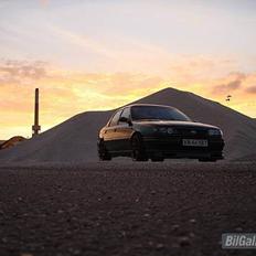 Opel Vectra A // SOLGT