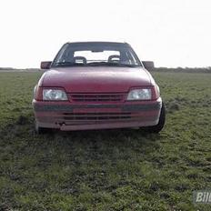 Opel Kadett E [Solgt]