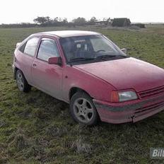 Opel Kadett E [Solgt]