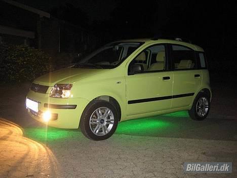 Fiat Panda Dynamic ¤¤¤SOLGT¤¤¤ - Her ses det fine neon-underbody kit i funktion... billede 18