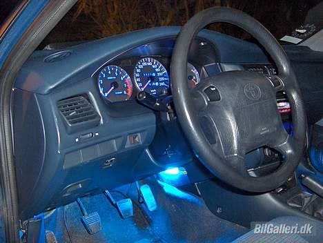 Toyota Carina E -- >>DØD<<-- billede 9