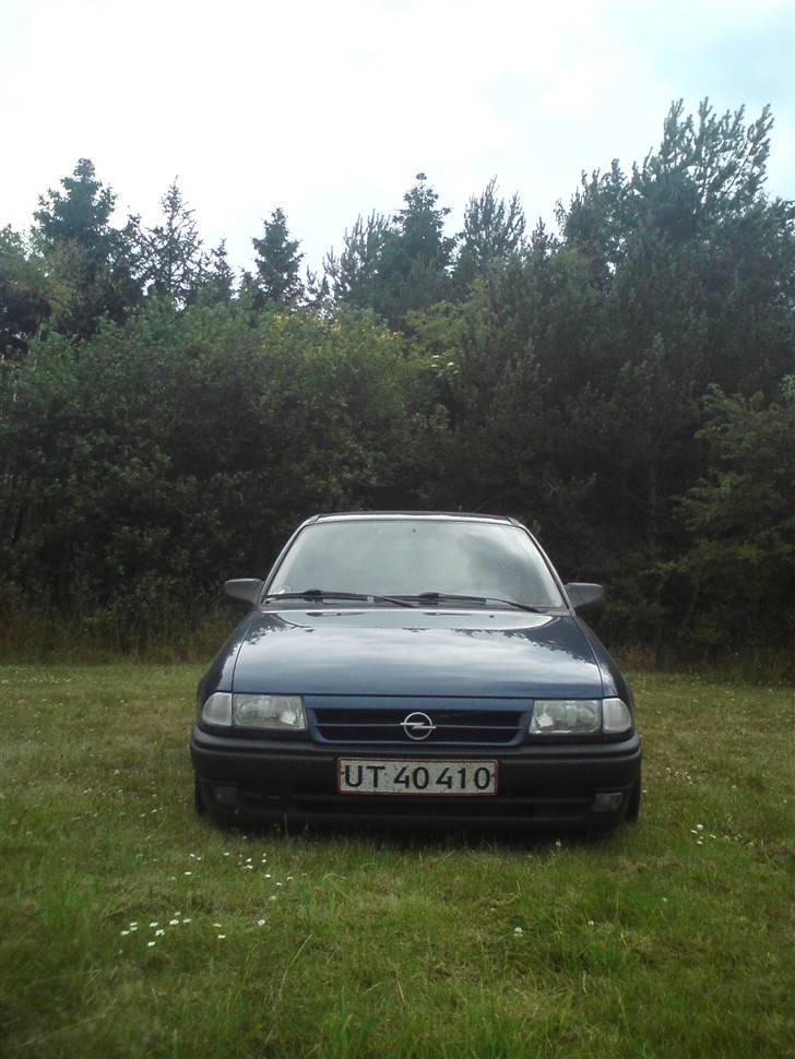 Opel astra f DØD billede 4