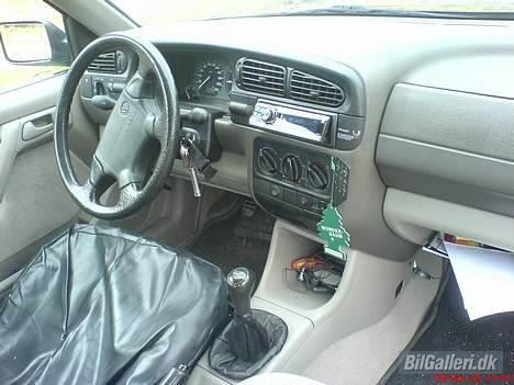 VW Vento GL solgt - 8/4-06 læg mærke til den lyse kabine og instrument bræt billede 10