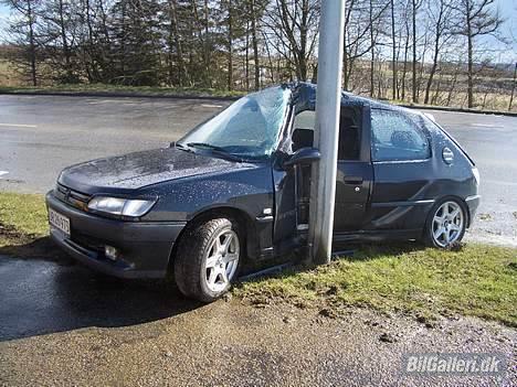 Peugeot 306 XS 1994 TOTAL SKADET billede 6